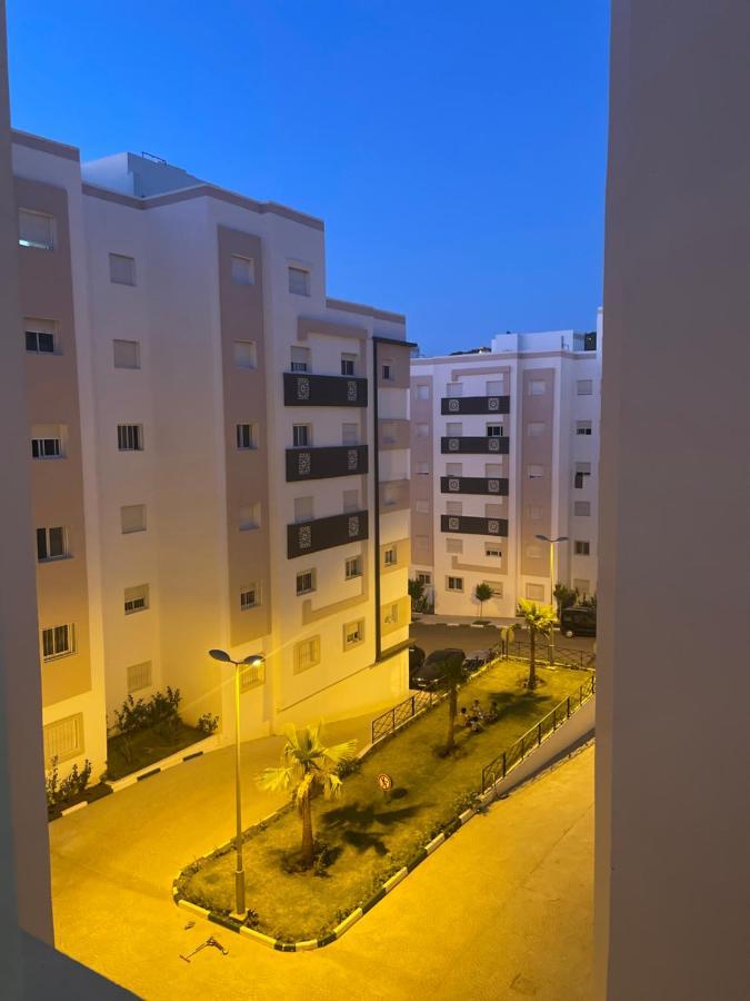A 7 Min De La Gare Tgv Et Malabata En Voiture Pour Famille, For Family , Interdit Couples Araabic Non Marie, Forbidden Unmarried Araabic Couples * Tanger