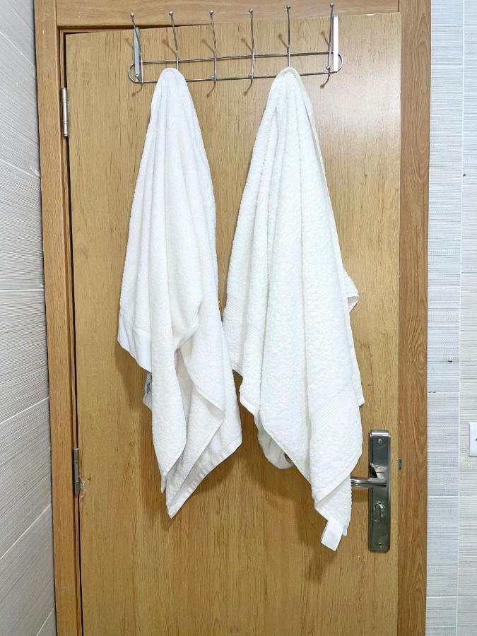 Appartement A 7 Min De La Gare Tgv Et Malabata En Voiture Pour Famille, For Family , Interdit Couples Araabic Non Marie, Forbidden Unmarried Araabic Couples *