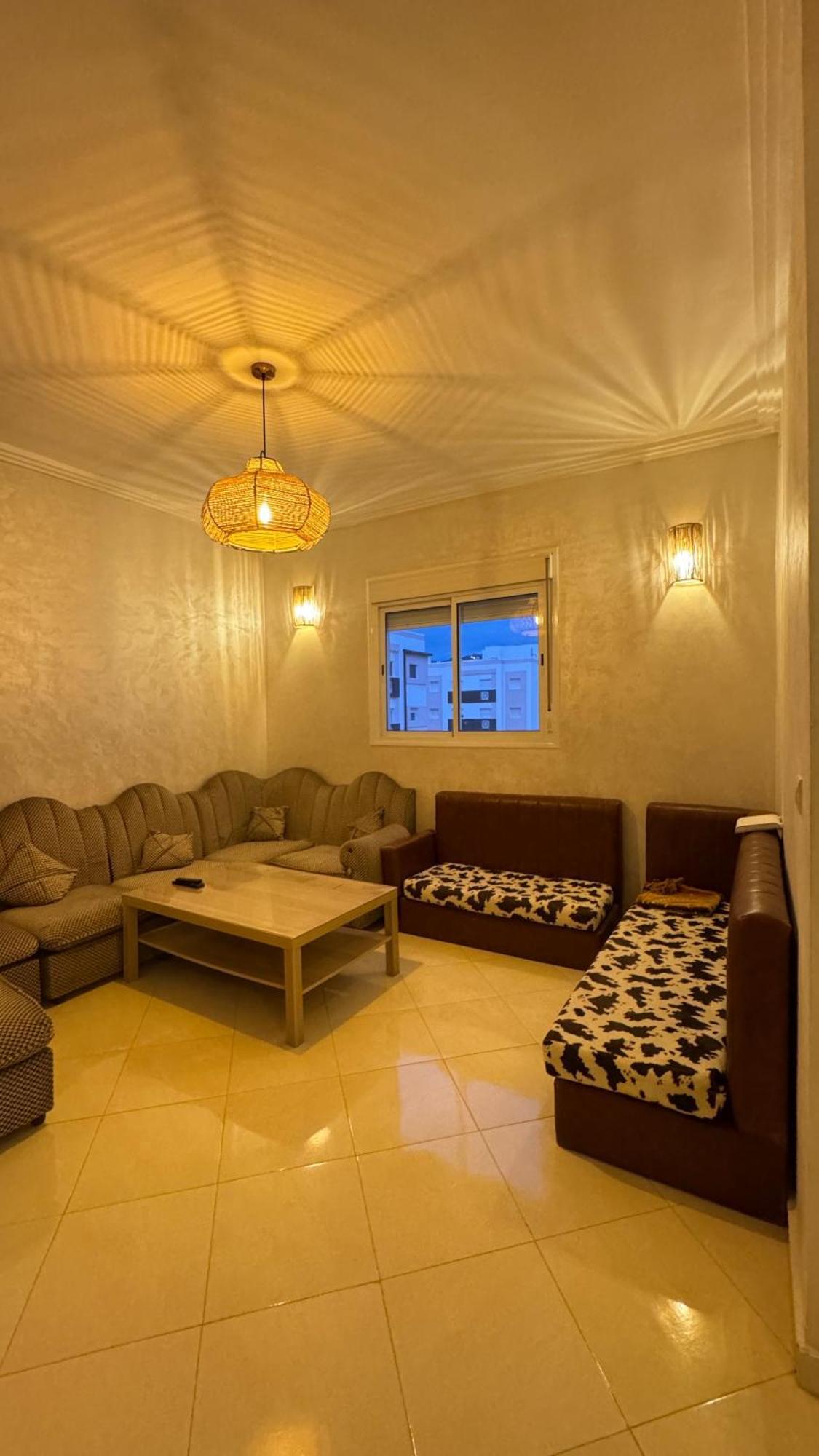 Appartement A 7 Min De La Gare Tgv Et Malabata En Voiture Pour Famille, For Family , Interdit Couples Araabic Non Marie, Forbidden Unmarried Araabic Couples